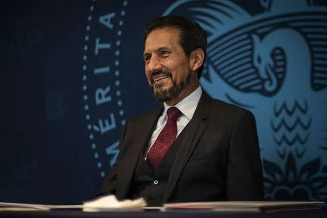 Alfonso Esparza Ortiz, ex rector de la BUAP