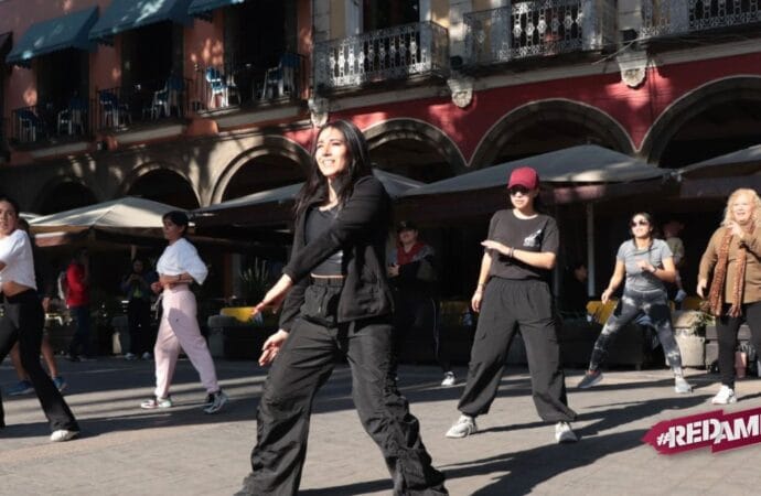 Gran éxito del entrenamiento funcional en la Vía Recreativa de Puebla