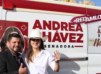 Andrea Chávez cumple compromiso en Namiquipa: entrega ambulancia nueva y anuncia plan integral de salud