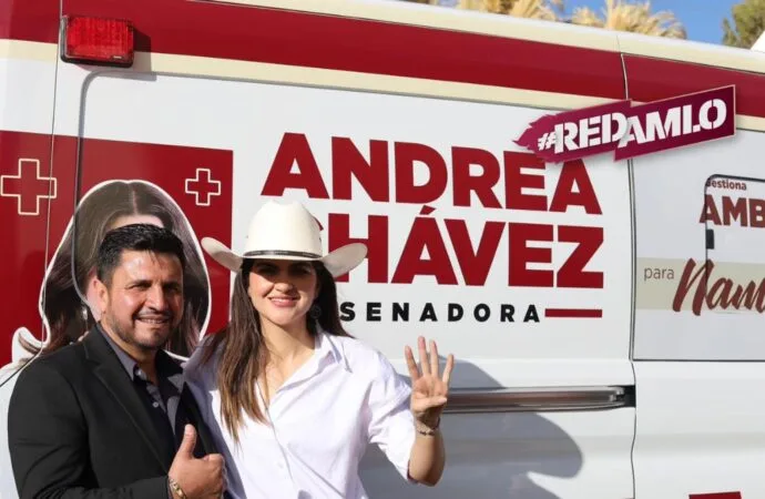 Andrea Chávez cumple compromiso en Namiquipa: entrega ambulancia nueva y anuncia plan integral de salud