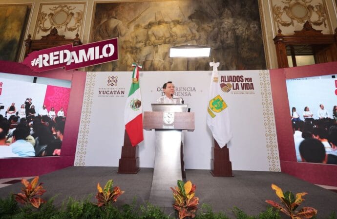 Gobernador Díaz Mena anuncia pago a pescadores y el Festival Renacimiento de la Costa en Yucatán