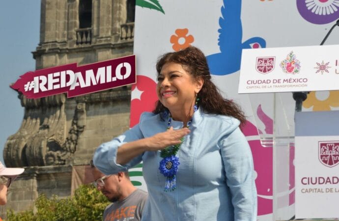Clara Brugada entrega el Ingreso Ciudadano Universal en CDMX: ¿Quiénes pueden acceder a este apoyo?