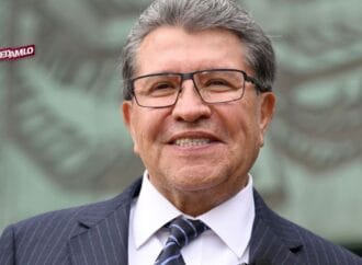 Jóvenes alzan la voz en San Lázaro por la 4T