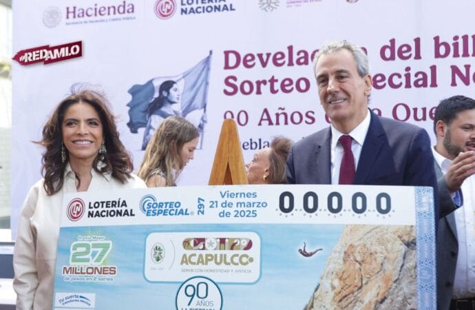 Lotería Nacional rinde homenaje a los 90 años de la Quebrada de Acapulco