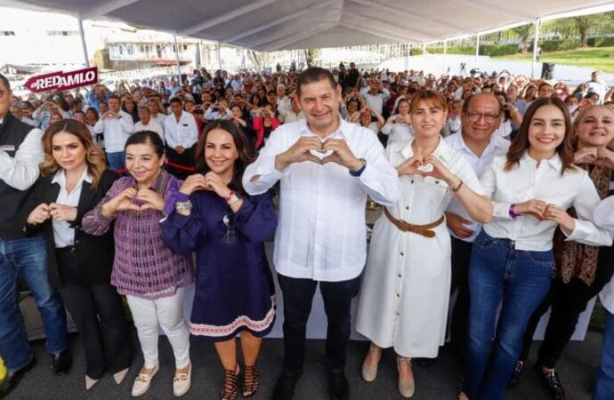 Puebla impulsa atención integral a mujeres y menores