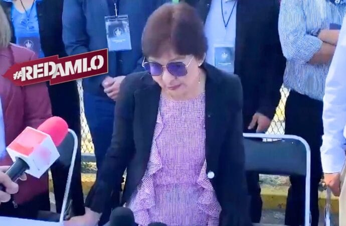 Rectora de la BUAP instala mesa de diálogo con estudiantes en paro en CU