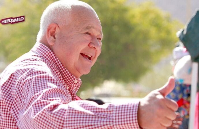 Víctor Castro se compromete a no endeudar a Baja California Sur