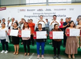 Gobierno de Puebla entrega apoyos y moderniza Tepexi con obra comunitaria