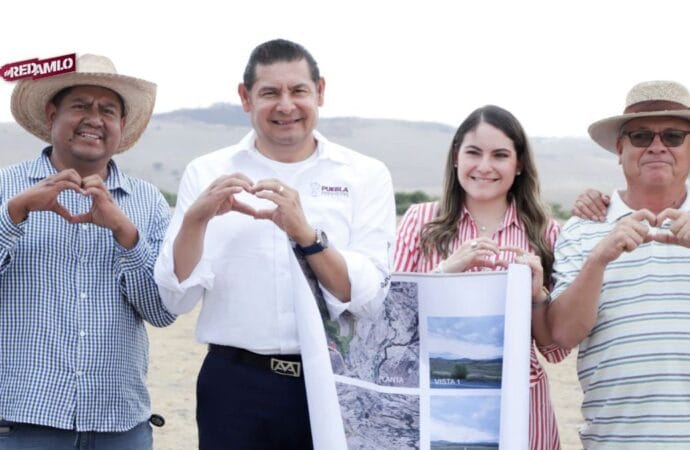 Primeros pies de casa para cuerpos de seguridad en Puebla