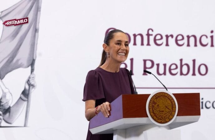 Sheinbaum informa sobre temas de comercio con Trump, avances en economía y proyectos ferroviarios