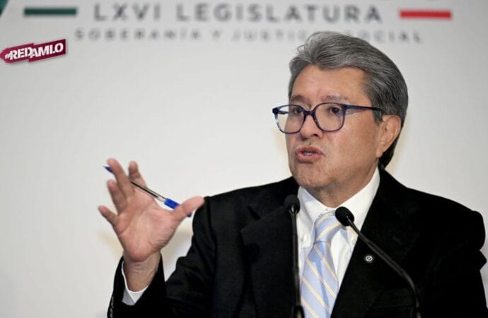 Monreal invita a Luisa Alcalde a reunión plenaria de Morena