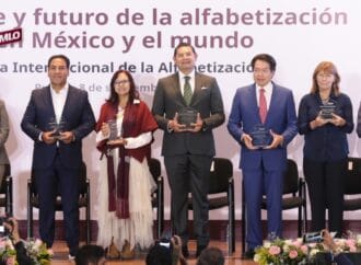 Armenta impulsa bandera blanca en Puebla