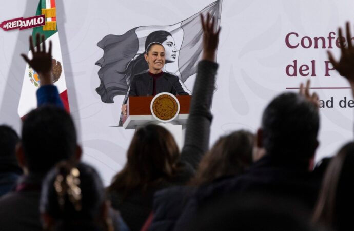 Mañanera Claudia Sheinbaum hoy: SaberesMX, bancos y Generación Z