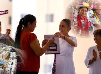 Sheinbaum entrega viviendas y libera hipotecas en Quintana Roo